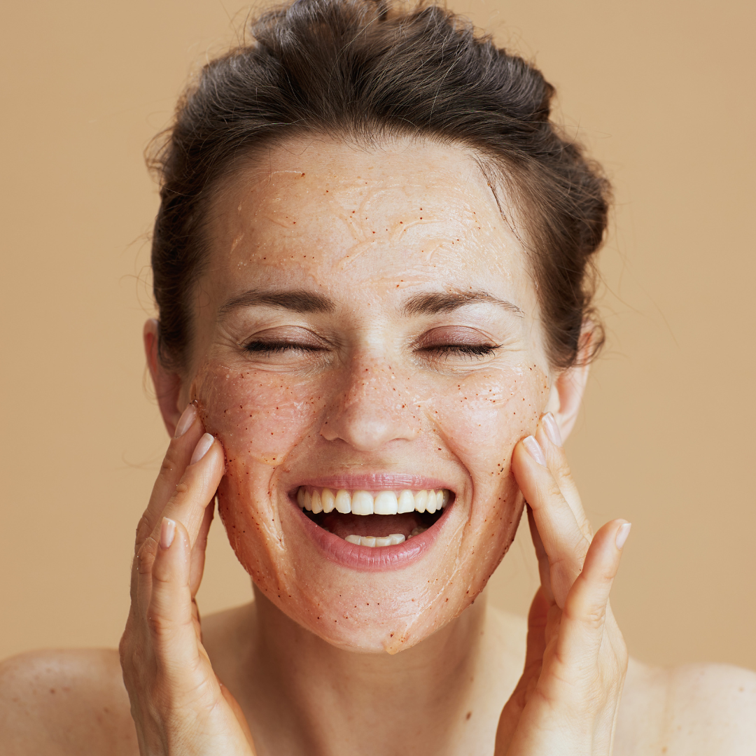 Botanical Brightening Scrub